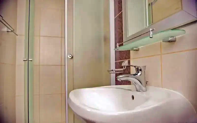 Padis Cazare | Motel (K0074-12) Imaginea poate fi supusă drepturilor de autor. Se recomandă contactarea titularului drepturilor.