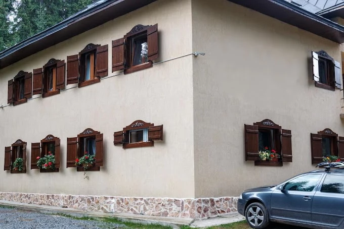 Padis Cazare | Pensiune (K0074-25) Imaginea poate fi supusă drepturilor de autor. Se recomandă contactarea titularului drepturilor.