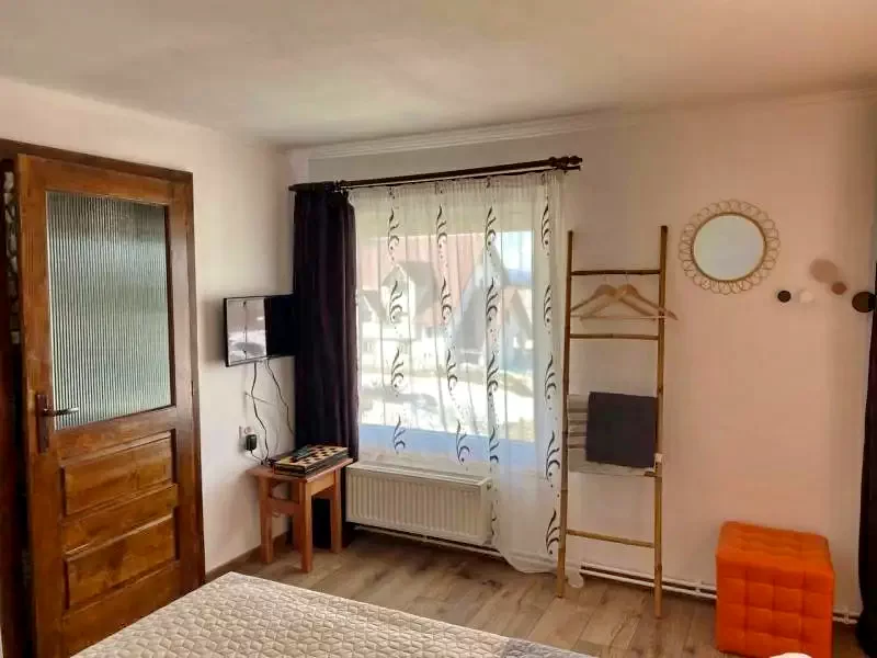 Padis Cazare | Motel (K0075-52) Imaginea poate fi supusă drepturilor de autor. Se recomandă contactarea titularului drepturilor.