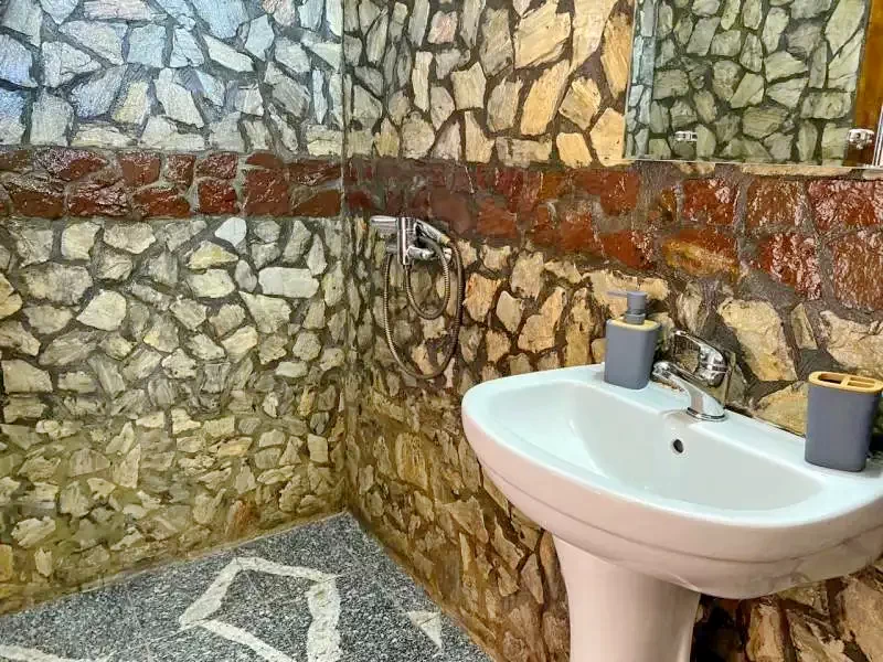 Pádis Szállás | Panzió (K0075-54) A kép szerzői jogvédelem alatt állhat. Javasolt a kapcsolatfelvétel a jog tulajdonossal.