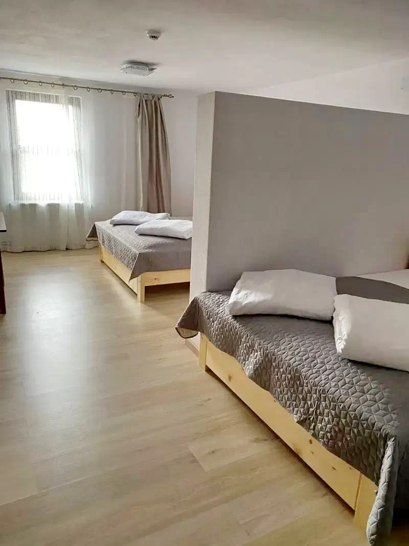 Padis Cazare | Pensiune (K0075-70) Imaginea poate fi supusă drepturilor de autor. Se recomandă contactarea titularului drepturilor. Padis Cazare | Pensiune (K0075-70) Imaginea poate fi supusă drepturilor de autor. Se recomandă contactarea titularului drepturilor.