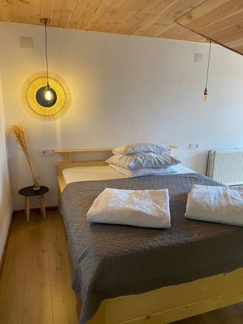 Padis Cazare | Motel (K0075-78) Imaginea poate fi supusă drepturilor de autor. Se recomandă contactarea titularului drepturilor.