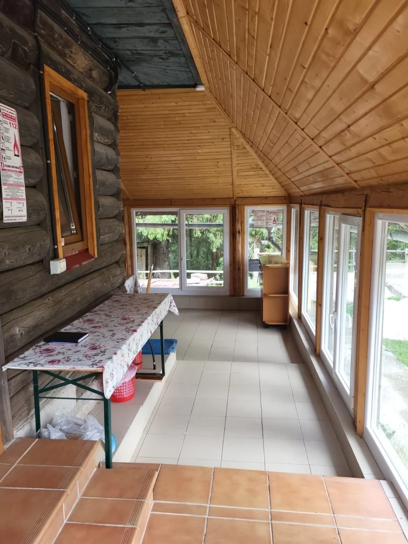 Padis Cazare | Sat de vacanță (K0306-6) Imaginea poate fi supusă drepturilor de autor. Se recomandă contactarea titularului drepturilor.