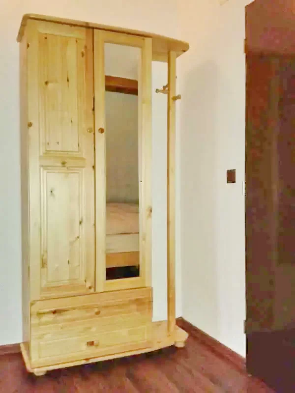 Pádis Szállás | Üdülőfalu (K0306-19) A kép szerzői jogvédelem alatt állhat. Javasolt a kapcsolatfelvétel a jog tulajdonossal.