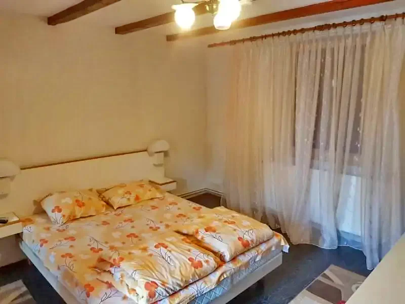 Padis Cazare | Motel (K0360-10) Imaginea poate fi supusă drepturilor de autor. Se recomandă contactarea titularului drepturilor.