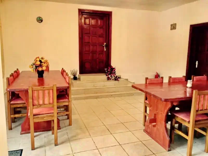 Padis Cazare | Motel (K0361-10) Imaginea poate fi supusă drepturilor de autor. Se recomandă contactarea titularului drepturilor.