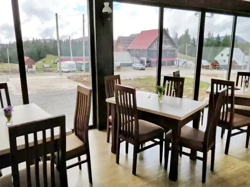 Pádis Szállás | Panzió (K0800-5) A kép szerzői jogvédelem alatt állhat. Javasolt a kapcsolatfelvétel a jog tulajdonossal. Pádis Szállás | Panzió (K0800-5) A kép szerzői jogvédelem alatt állhat. Javasolt a kapcsolatfelvétel a jog tulajdonossal.