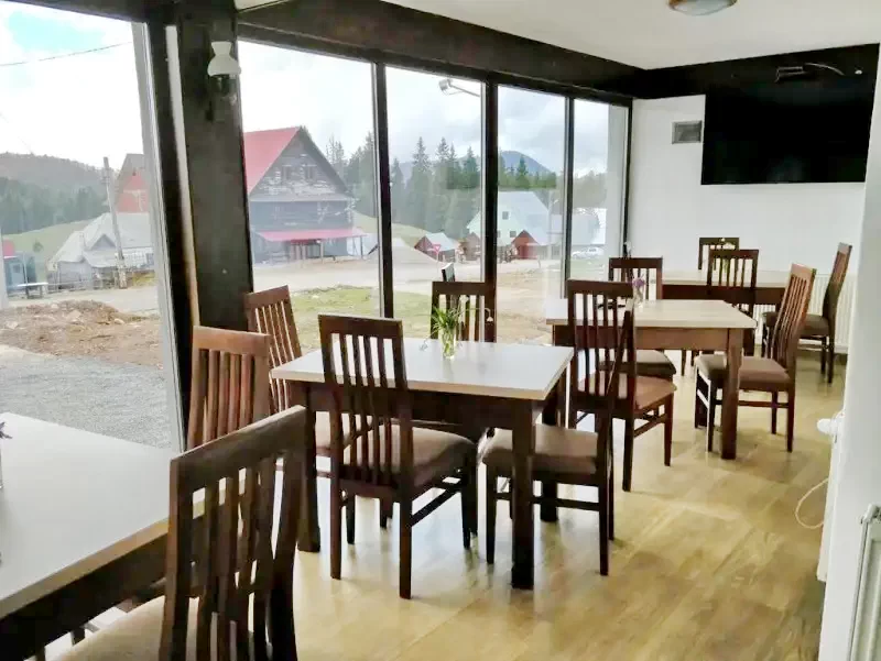 Padis Cazare | Motel (K0800-13) Imaginea poate fi supusă drepturilor de autor. Se recomandă contactarea titularului drepturilor.