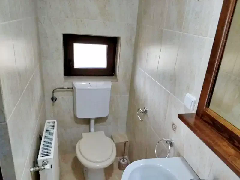 Pádis Szállás | Panzió (K0800-22) A kép szerzői jogvédelem alatt állhat. Javasolt a kapcsolatfelvétel a jog tulajdonossal. Pádis Szállás | Panzió (K0800-22) A kép szerzői jogvédelem alatt állhat. Javasolt a kapcsolatfelvétel a jog tulajdonossal.