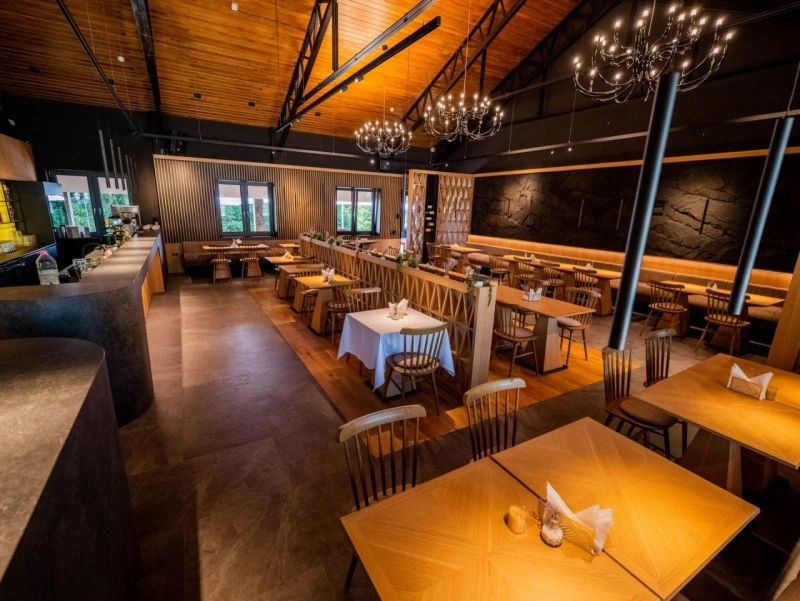 Pádis Szállás | Hotel*** (K1554-3) A kép szerzői jogvédelem alatt állhat. Javasolt a kapcsolatfelvétel a jog tulajdonossal.