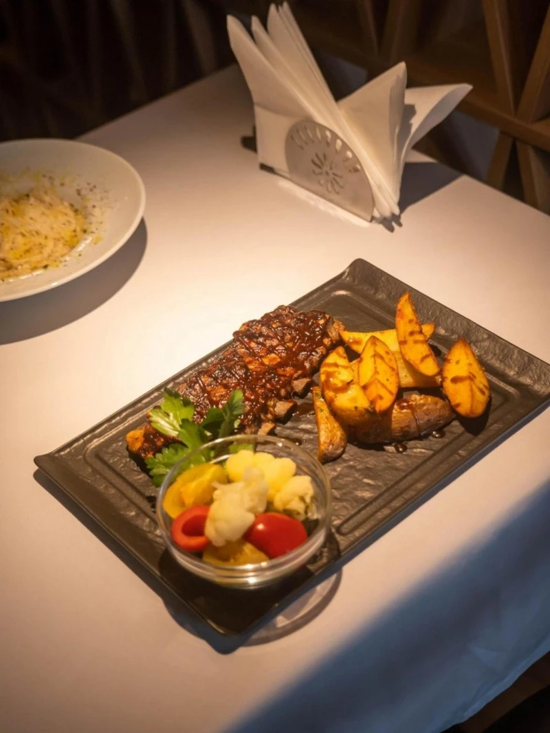 Pádis Szállás | Turisztikai panzió (K1554-9) A kép szerzői jogvédelem alatt állhat. Javasolt a kapcsolatfelvétel a jog tulajdonossal.