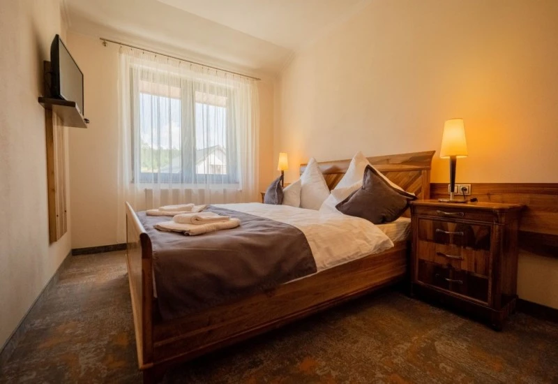 Pádis Szállás | Hotel*** (K1554-15) A kép szerzői jogvédelem alatt állhat. Javasolt a kapcsolatfelvétel a jog tulajdonossal.