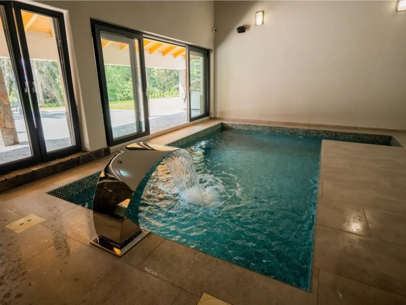 Pádis Szállás | Hotel*** (K1554-22) A kép szerzői jogvédelem alatt állhat. Javasolt a kapcsolatfelvétel a jog tulajdonossal.