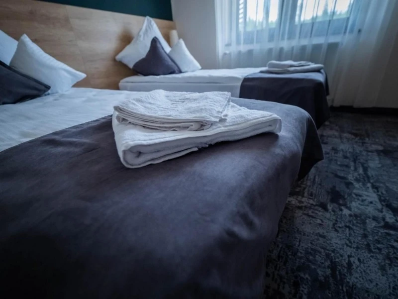 Pádis Szállás | Hotel*** (K1554-53) A kép szerzői jogvédelem alatt állhat. Javasolt a kapcsolatfelvétel a jog tulajdonossal.