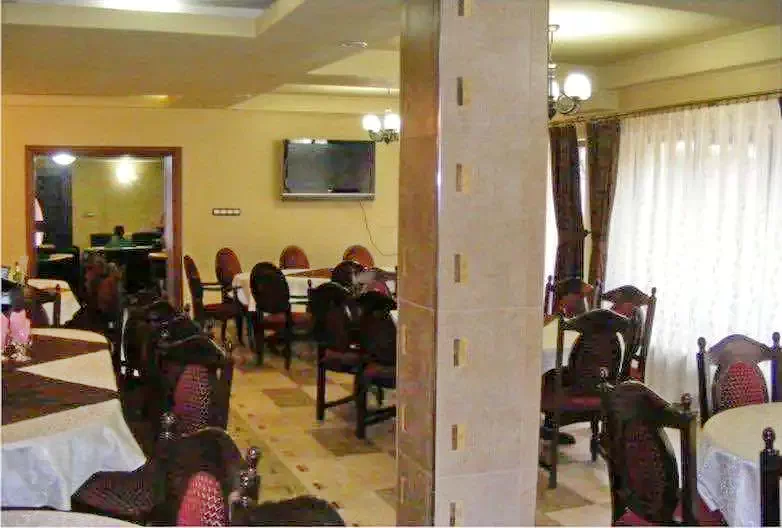 Chișcău Cazare | Pensiune (K0076-4) Imaginea poate fi supusă drepturilor de autor. Se recomandă contactarea titularului drepturilor.