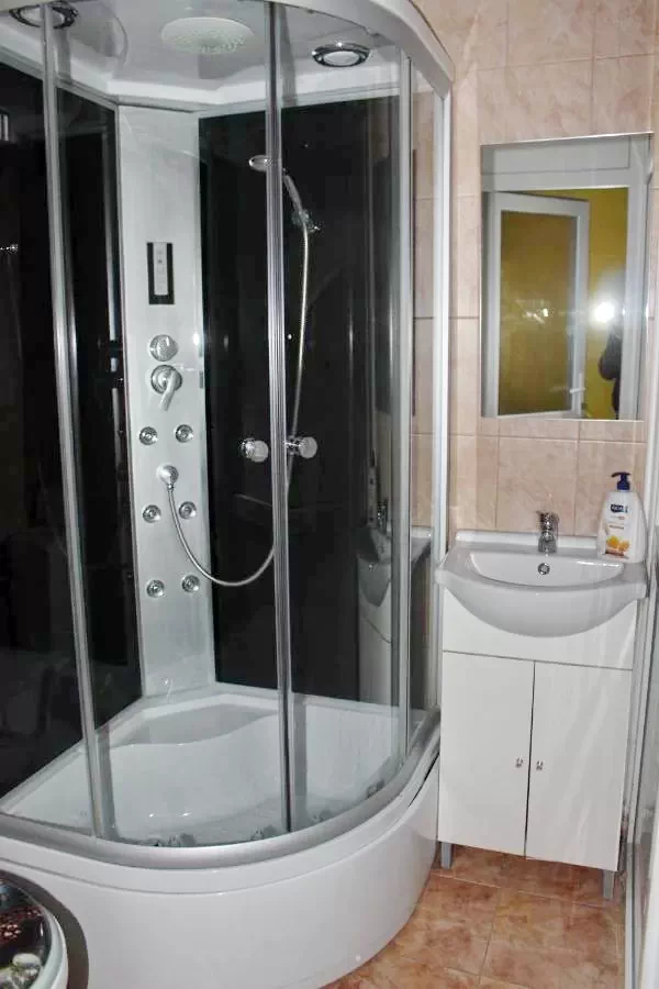 Chișcău Cazare | Motel (K0419-12) Imaginea poate fi supusă drepturilor de autor. Se recomandă contactarea titularului drepturilor.