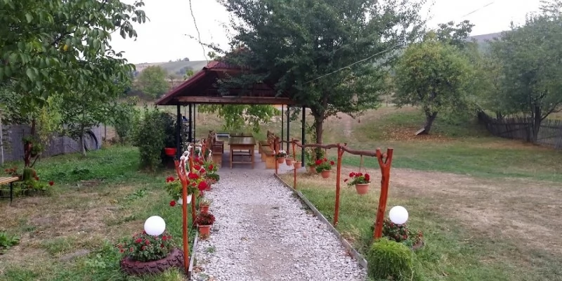 Cazare Chișcău - Peștera Urșilor - Casa Liniștită*** | Kiskoh - Medve Barlang - Csendes Ház***. Imaginea poate fi supusă drepturilor de autor. Se recomandă contactarea titularului drepturilor.