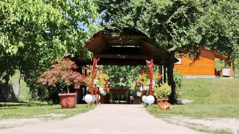 Chișcău Cazare | Motel (K0466-13) Imaginea poate fi supusă drepturilor de autor. Se recomandă contactarea titularului drepturilor.