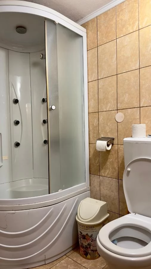 Kiskoh Szállás | Motel (K0466-42) A kép szerzői jogvédelem alatt állhat. Javasolt a kapcsolatfelvétel a jog tulajdonossal.