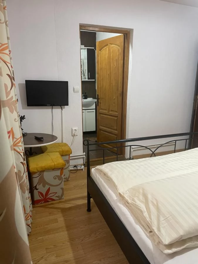 Kiskoh Szállás | Motel (K0466-48) A kép szerzői jogvédelem alatt állhat. Javasolt a kapcsolatfelvétel a jog tulajdonossal.