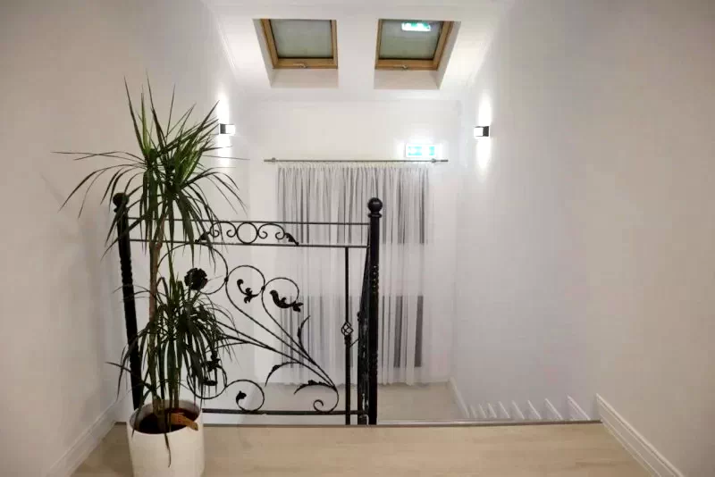 Chișcău Cazare | Motel (K1431-16) Imaginea poate fi supusă drepturilor de autor. Se recomandă contactarea titularului drepturilor.