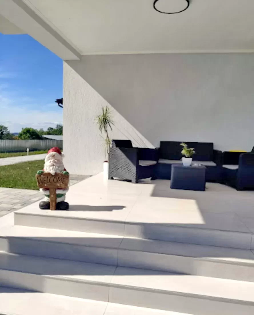 Chișcău Cazare | Motel (K1431-33) Imaginea poate fi supusă drepturilor de autor. Se recomandă contactarea titularului drepturilor.