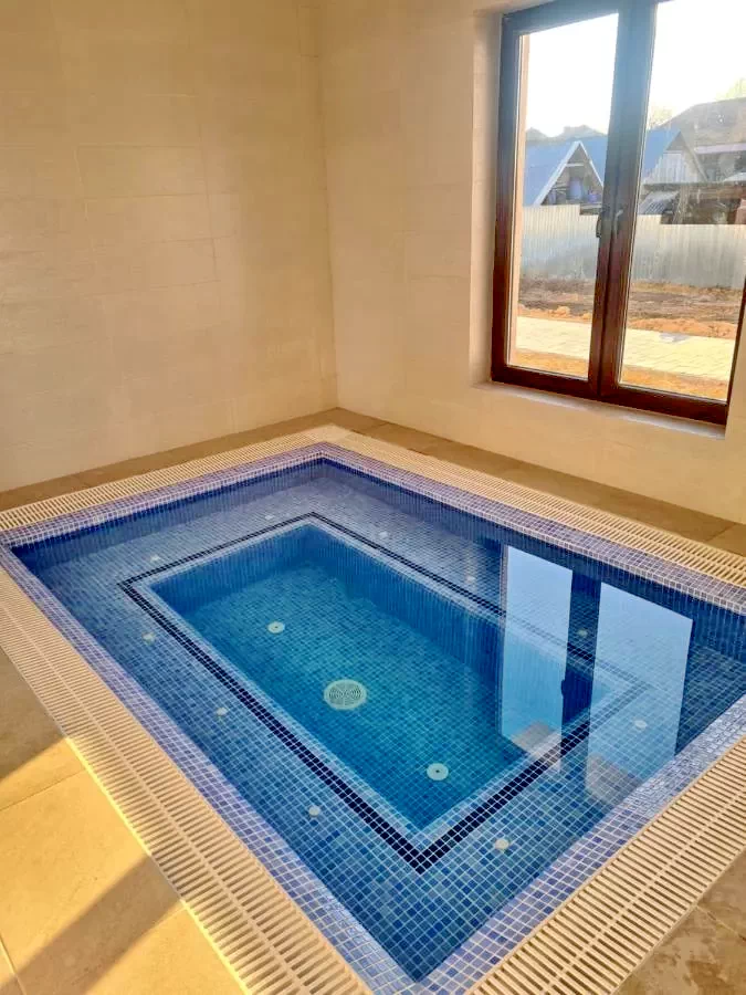 Chișcău Cazare | Motel (K1431-35) Imaginea poate fi supusă drepturilor de autor. Se recomandă contactarea titularului drepturilor.