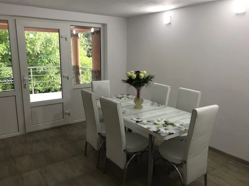 Kiskoh Szállás | Motel (K1464-4) A kép szerzői jogvédelem alatt állhat. Javasolt a kapcsolatfelvétel a jog tulajdonossal.