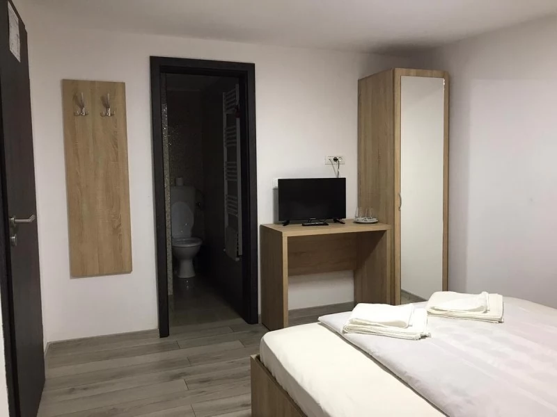 Kiskoh Szállás | Motel (K1464-37) A kép szerzői jogvédelem alatt állhat. Javasolt a kapcsolatfelvétel a jog tulajdonossal.