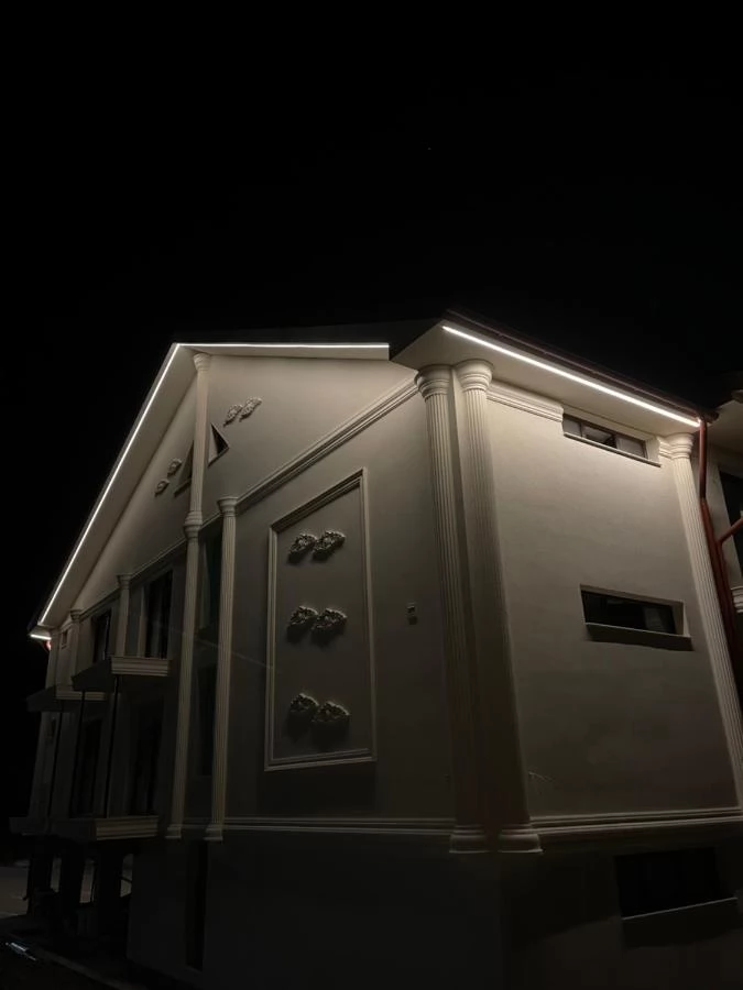 Chișcău Cazare | Motel (K1469-40) Imaginea poate fi supusă drepturilor de autor. Se recomandă contactarea titularului drepturilor.