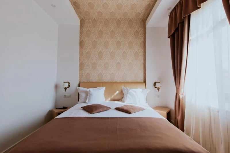 Csíksomlyó, Csíkszereda Szállás | Hotel*** (K1491-25) A kép szerzői jogvédelem alatt állhat. Javasolt a kapcsolatfelvétel a jog tulajdonossal. Csíksomlyó, Csíkszereda Szállás | Hotel*** (K1491-25) A kép szerzői jogvédelem alatt állhat. Javasolt a kapcsolatfelvétel a jog tulajdonossal.