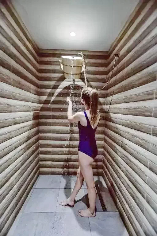 Băile Herculane Cazare | Pensiune turistică (K0820-41) Imaginea poate fi supusă drepturilor de autor. Se recomandă contactarea titularului drepturilor.