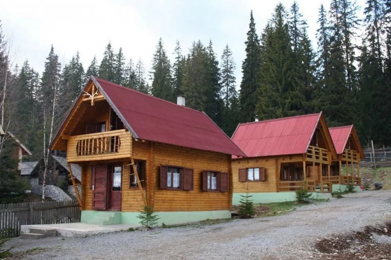 Pasul Bucin Cazare | Motel (K0668-7) Imaginea poate fi supusă drepturilor de autor. Se recomandă contactarea titularului drepturilor.