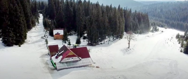 Bucsin-tető Szállás | Motel (K0668-17) A kép szerzői jogvédelem alatt állhat. Javasolt a kapcsolatfelvétel a jog tulajdonossal.