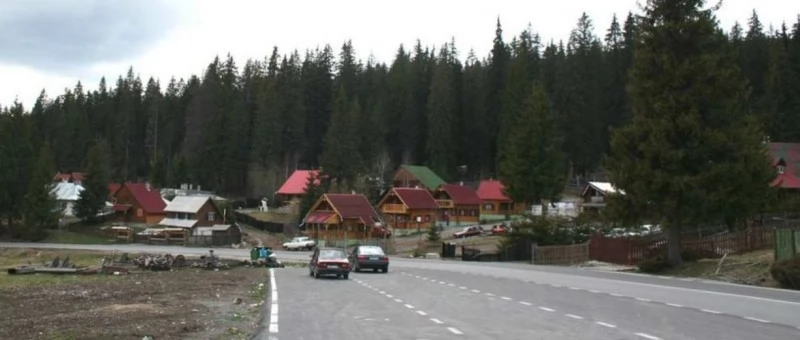 Pasul Bucin Cazare | Motel (K0668-21) Imaginea poate fi supusă drepturilor de autor. Se recomandă contactarea titularului drepturilor.