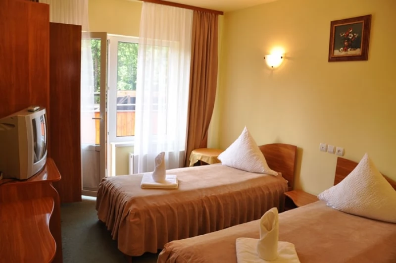 Aknasúgatag Szállás | Motel (K0765-44) A kép szerzői jogvédelem alatt állhat. Javasolt a kapcsolatfelvétel a jog tulajdonossal.