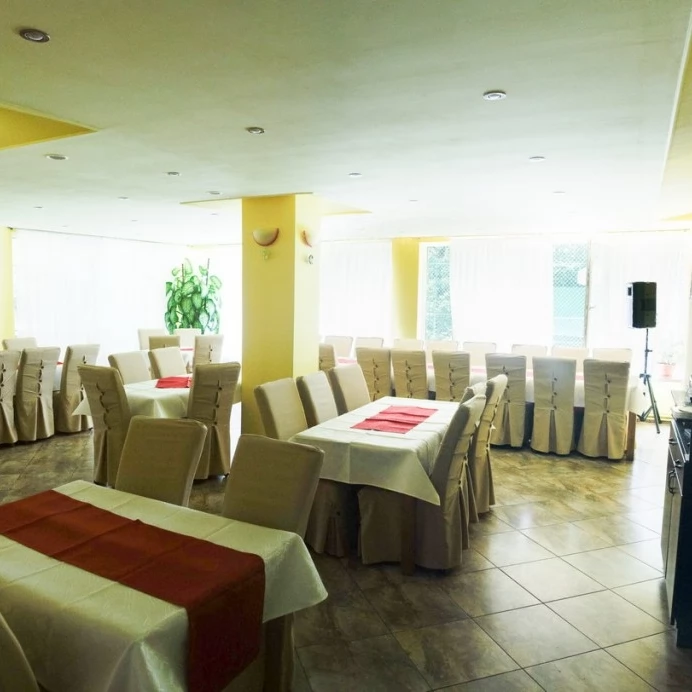 Ocna Șugatag Cazare | Motel (K0765-47) Imaginea poate fi supusă drepturilor de autor. Se recomandă contactarea titularului drepturilor.