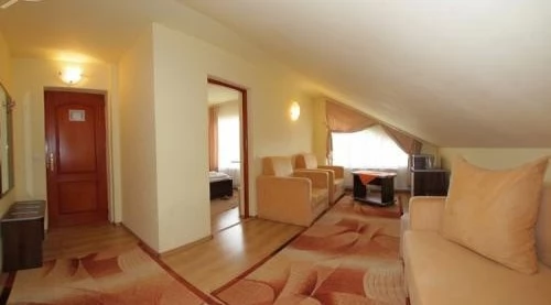 Aknasúgatag Szállás | Motel (K0765-60) A kép szerzői jogvédelem alatt állhat. Javasolt a kapcsolatfelvétel a jog tulajdonossal.