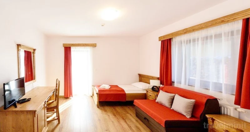 Csíksomlyó, Csíkszereda Szállás | Motel (K1235-11) A kép szerzői jogvédelem alatt állhat. Javasolt a kapcsolatfelvétel a jog tulajdonossal.