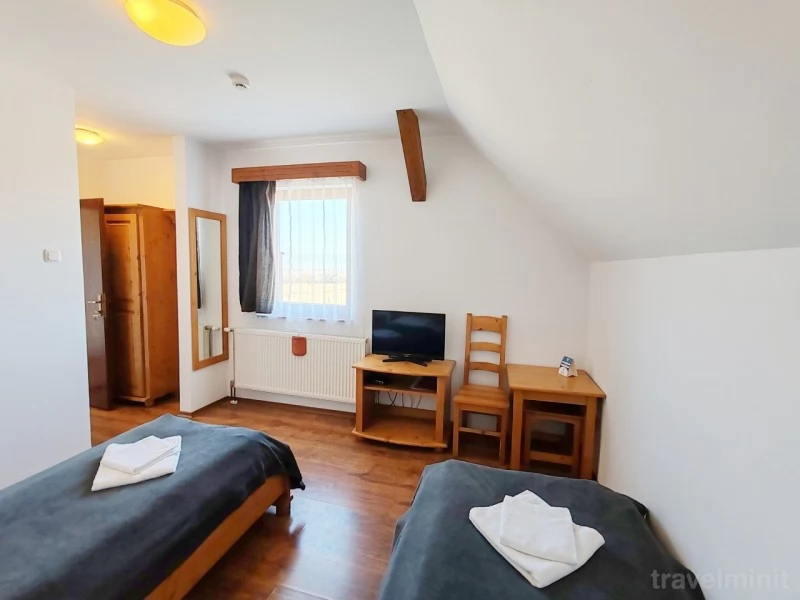 Șumuleu Ciuc, Miercurea Ciuc Cazare | Motel (K1235-22) Imaginea poate fi supusă drepturilor de autor. Se recomandă contactarea titularului drepturilor.