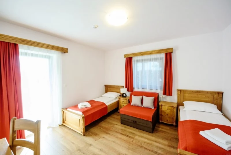 Șumuleu Ciuc, Miercurea Ciuc Cazare | Motel (K1235-50) Imaginea poate fi supusă drepturilor de autor. Se recomandă contactarea titularului drepturilor.