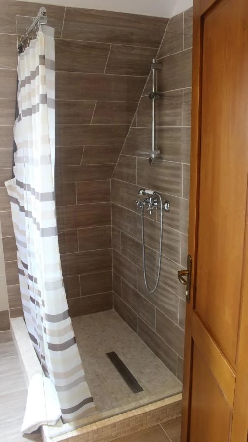 Csíksomlyó, Csíkszereda Szállás | Hotel**** (K1504-57) A kép szerzői jogvédelem alatt állhat. Javasolt a kapcsolatfelvétel a jog tulajdonossal.