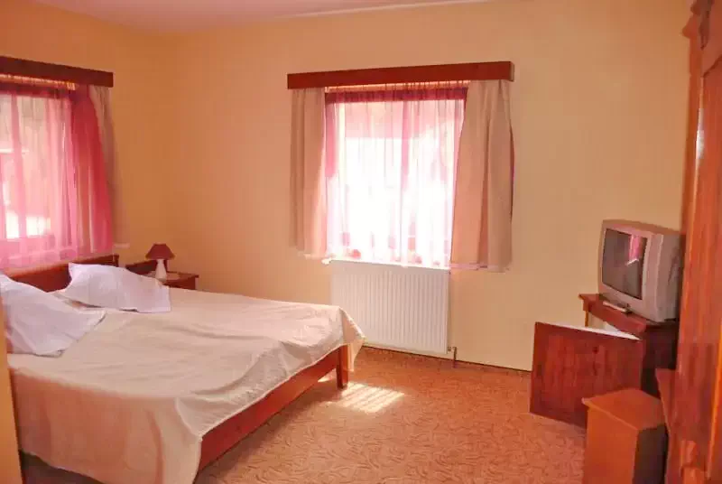 Csíkszereda Szállás | Motel (K0078-19) A kép szerzői jogvédelem alatt állhat. Javasolt a kapcsolatfelvétel a jog tulajdonossal.