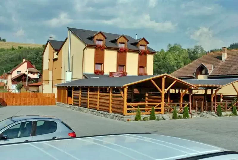 Csíkszereda Szállás | Motel (K0078-40) A kép szerzői jogvédelem alatt állhat. Javasolt a kapcsolatfelvétel a jog tulajdonossal.