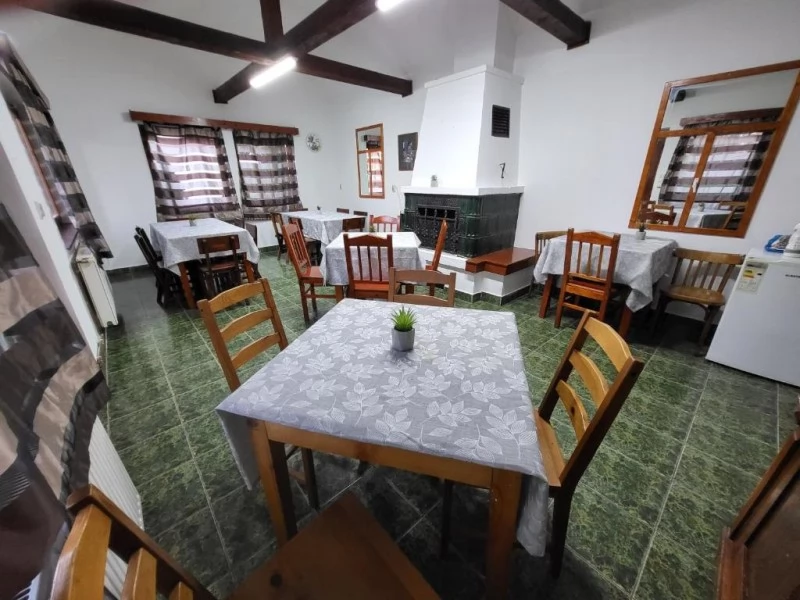 Miercurea Ciuc Cazare | Motel (K0147-2) Imaginea poate fi supusă drepturilor de autor. Se recomandă contactarea titularului drepturilor.