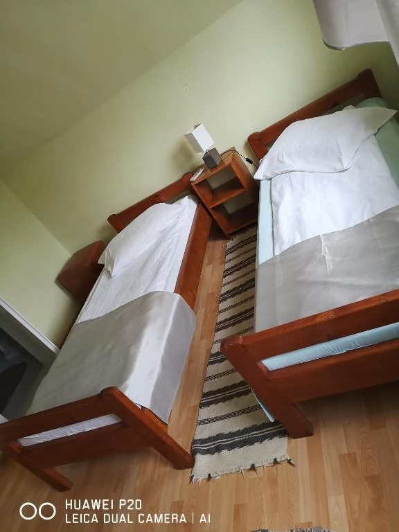 Miercurea Ciuc Cazare | Motel (K0147-8) Imaginea poate fi supusă drepturilor de autor. Se recomandă contactarea titularului drepturilor.