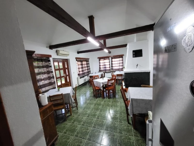 Miercurea Ciuc Cazare | Motel (K0147-18) Imaginea poate fi supusă drepturilor de autor. Se recomandă contactarea titularului drepturilor.