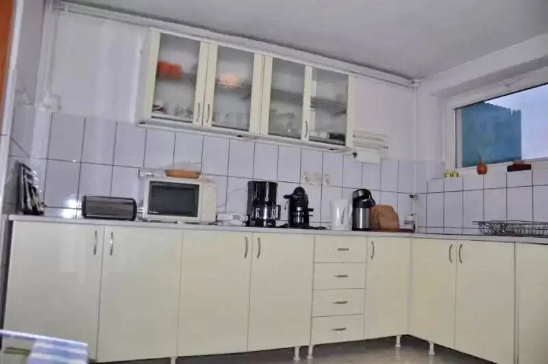 Miercurea Ciuc Cazare | Motel (K0193-6) Imaginea poate fi supusă drepturilor de autor. Se recomandă contactarea titularului drepturilor.