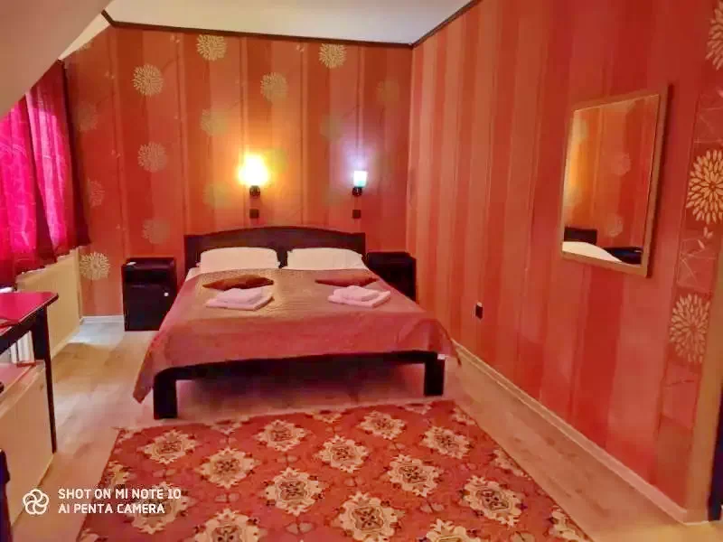 Szállás Miercurea Ciuc - Pensiunea Siesta*** | Csíkszereda - Siesta Panzió***. A kép szerzői jogvédelem alatt állhat. Javasolt a kapcsolatfelvétel a jog tulajdonossal.