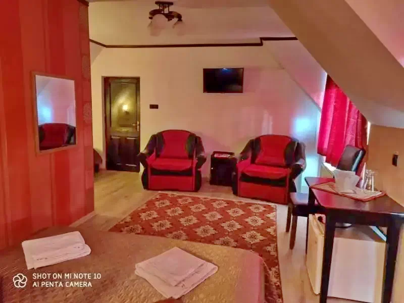 Miercurea Ciuc Cazare | Motel (K0193-20) Imaginea poate fi supusă drepturilor de autor. Se recomandă contactarea titularului drepturilor.
